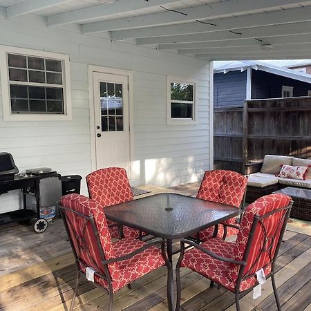 Updated Red Door Revival In Downtown Saint Augustine المظهر الخارجي الصورة